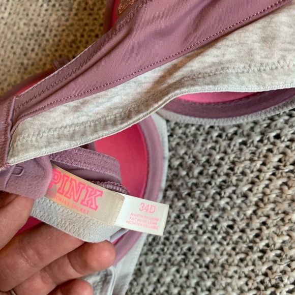 VS bra 34D barely worn - Picture 3 of 3